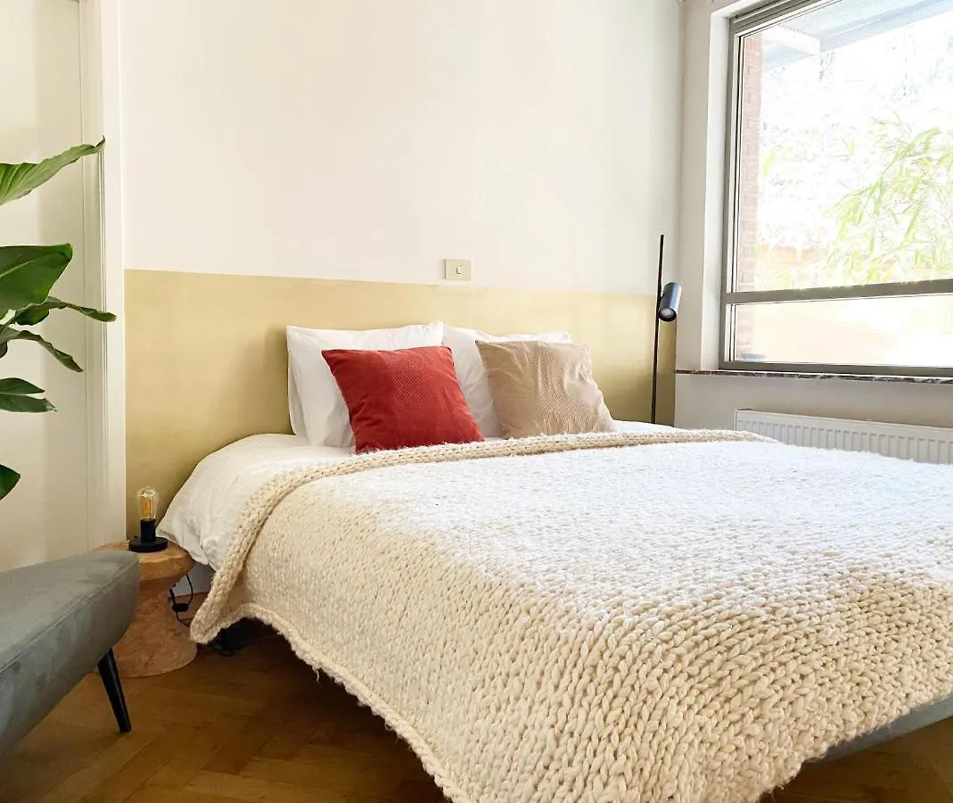 Bed & Breakfast B&B Expo House Antwerp Belgium